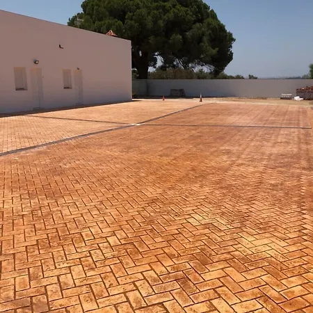 Pensión El Pinar Cadiz 2*